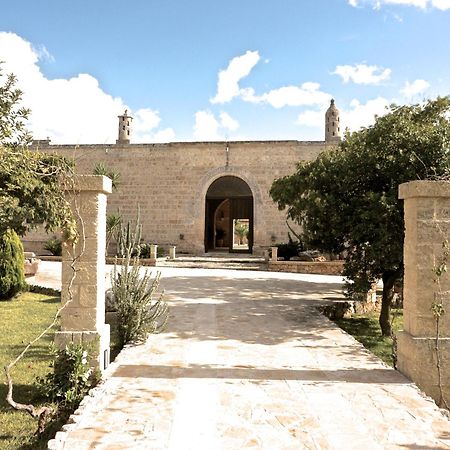 Tenuta Masseria & Spa Chicco Rizzo 스테르나티아 외부 사진