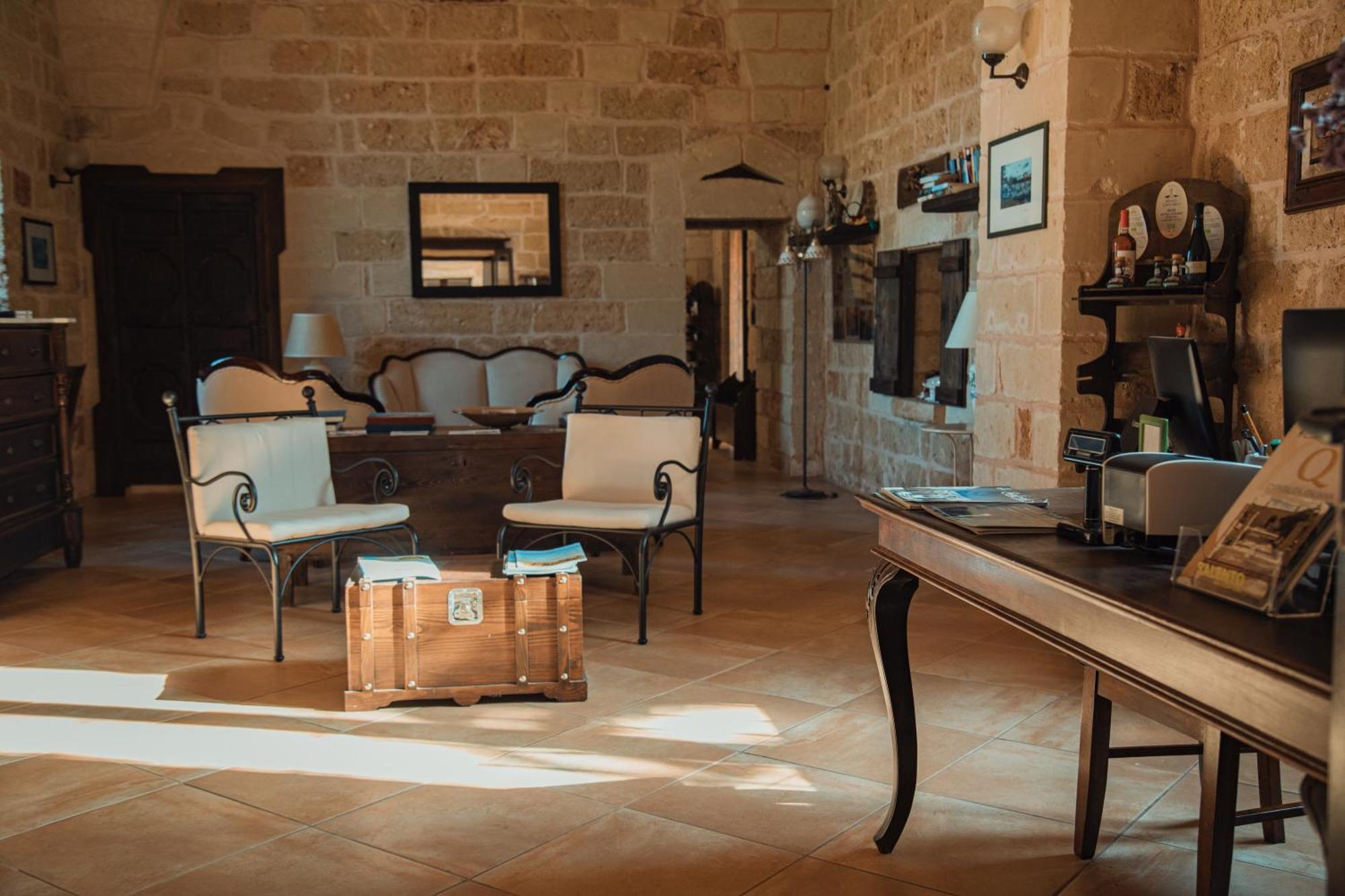 Tenuta Masseria & Spa Chicco Rizzo 스테르나티아 외부 사진
