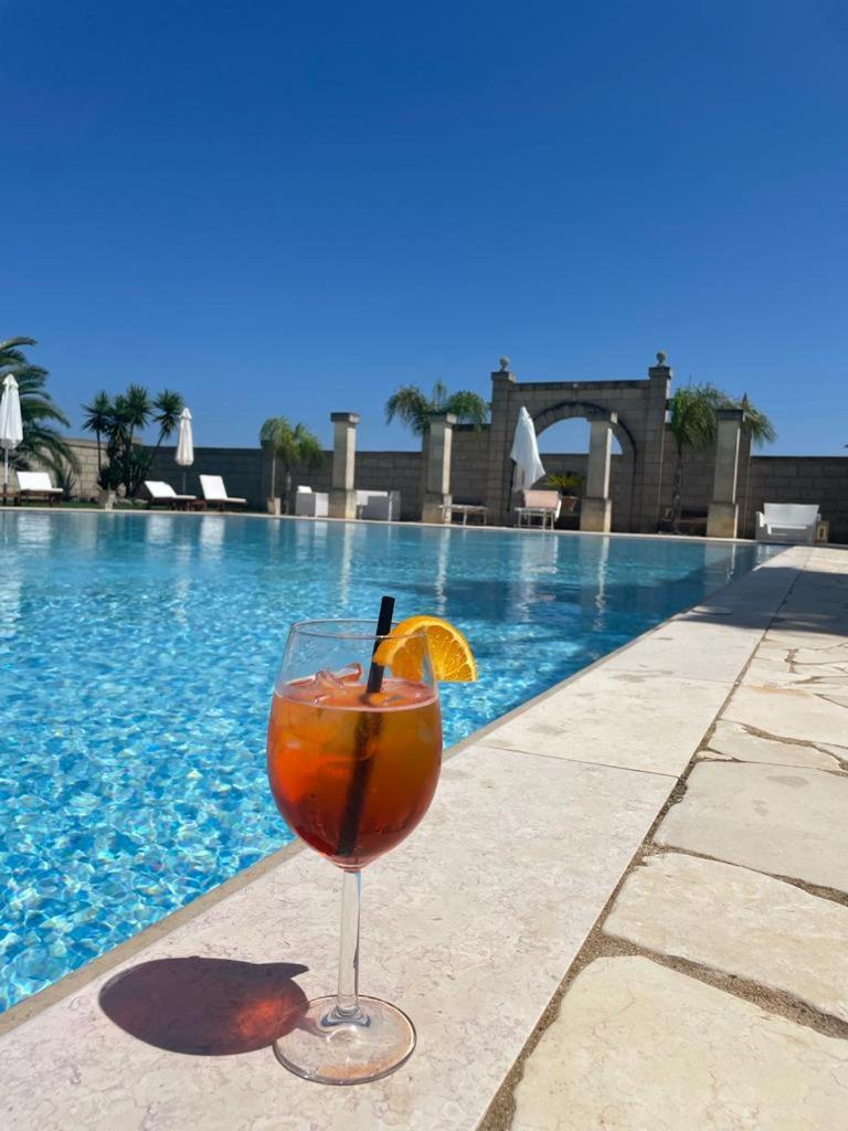 Tenuta Masseria & Spa Chicco Rizzo 스테르나티아 외부 사진