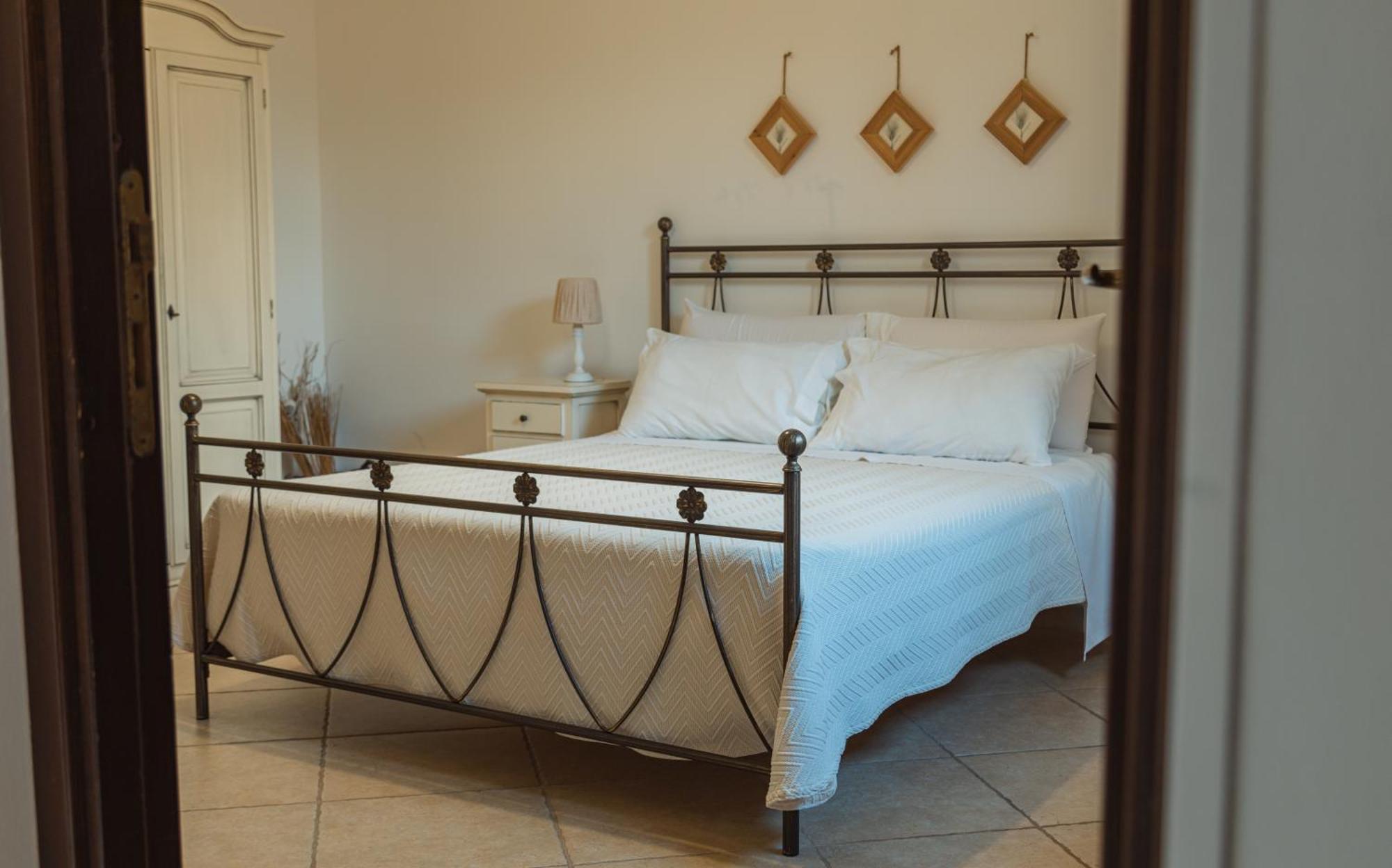 Tenuta Masseria & Spa Chicco Rizzo 스테르나티아 외부 사진