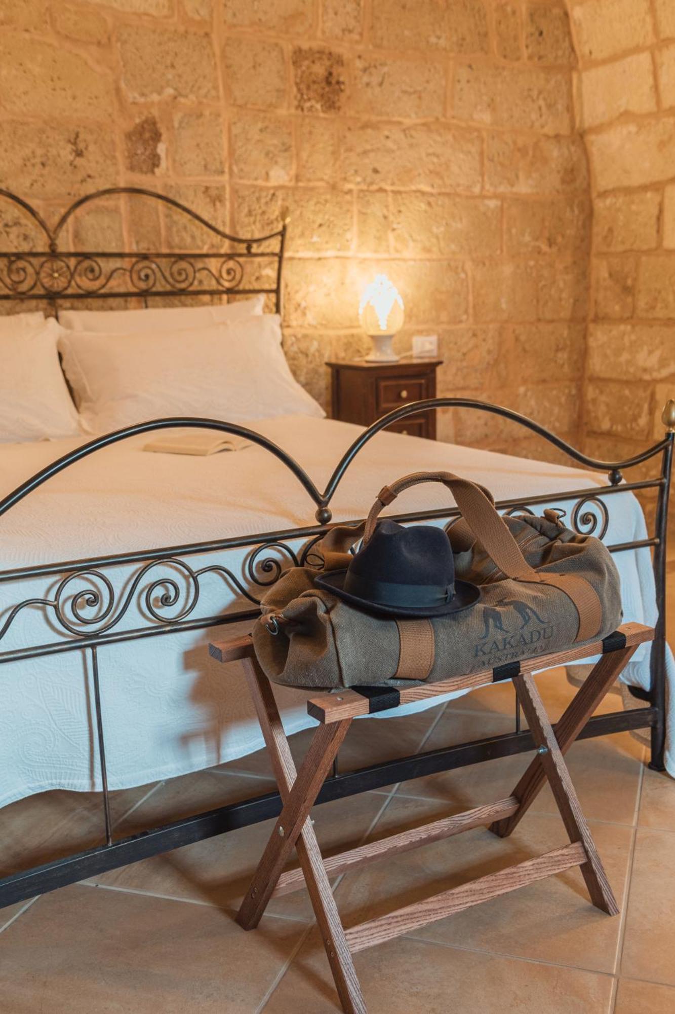Tenuta Masseria & Spa Chicco Rizzo 스테르나티아 외부 사진