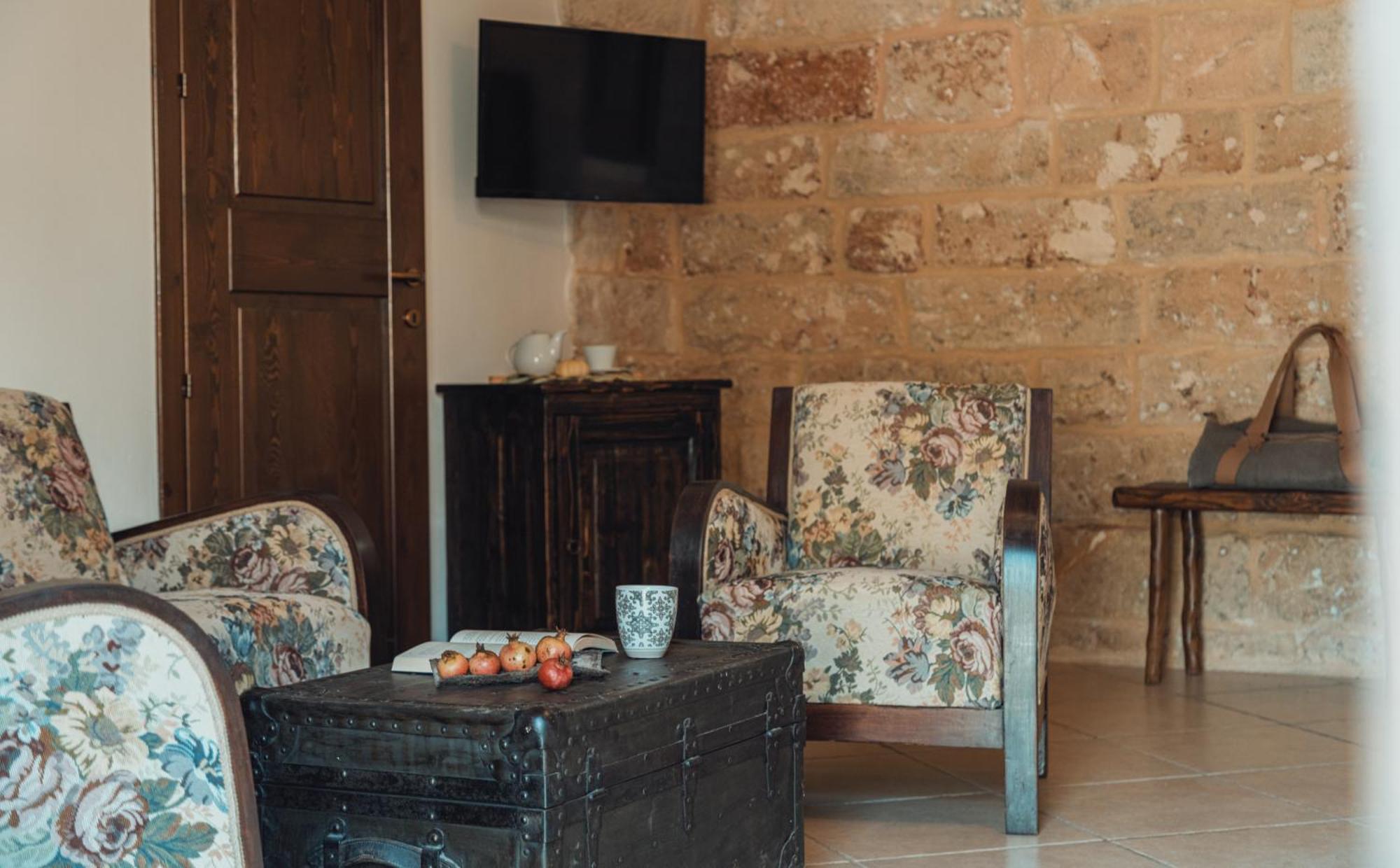 Tenuta Masseria & Spa Chicco Rizzo 스테르나티아 외부 사진